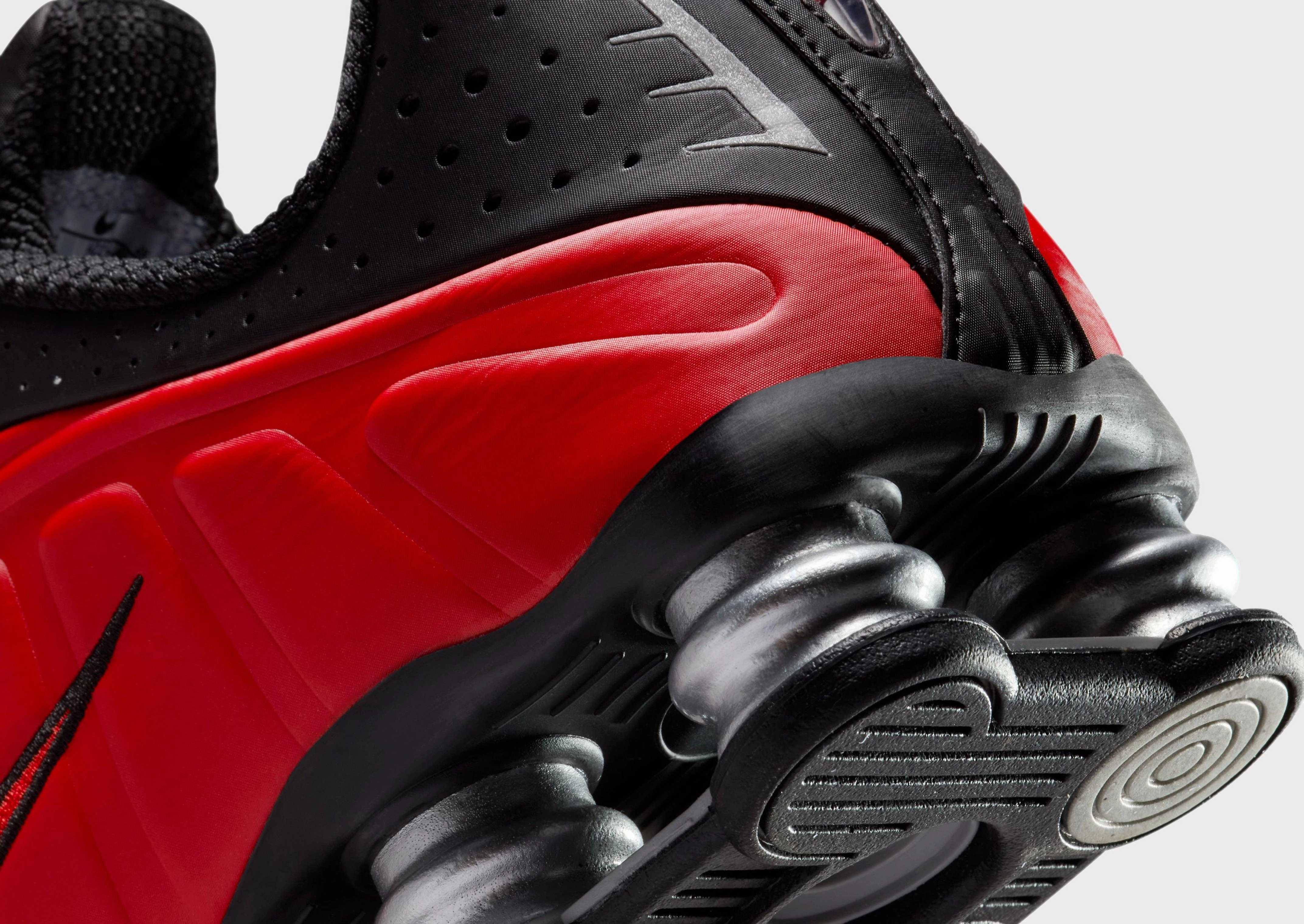 Shox R4 Asics Gt 1000 6 Running Shoe