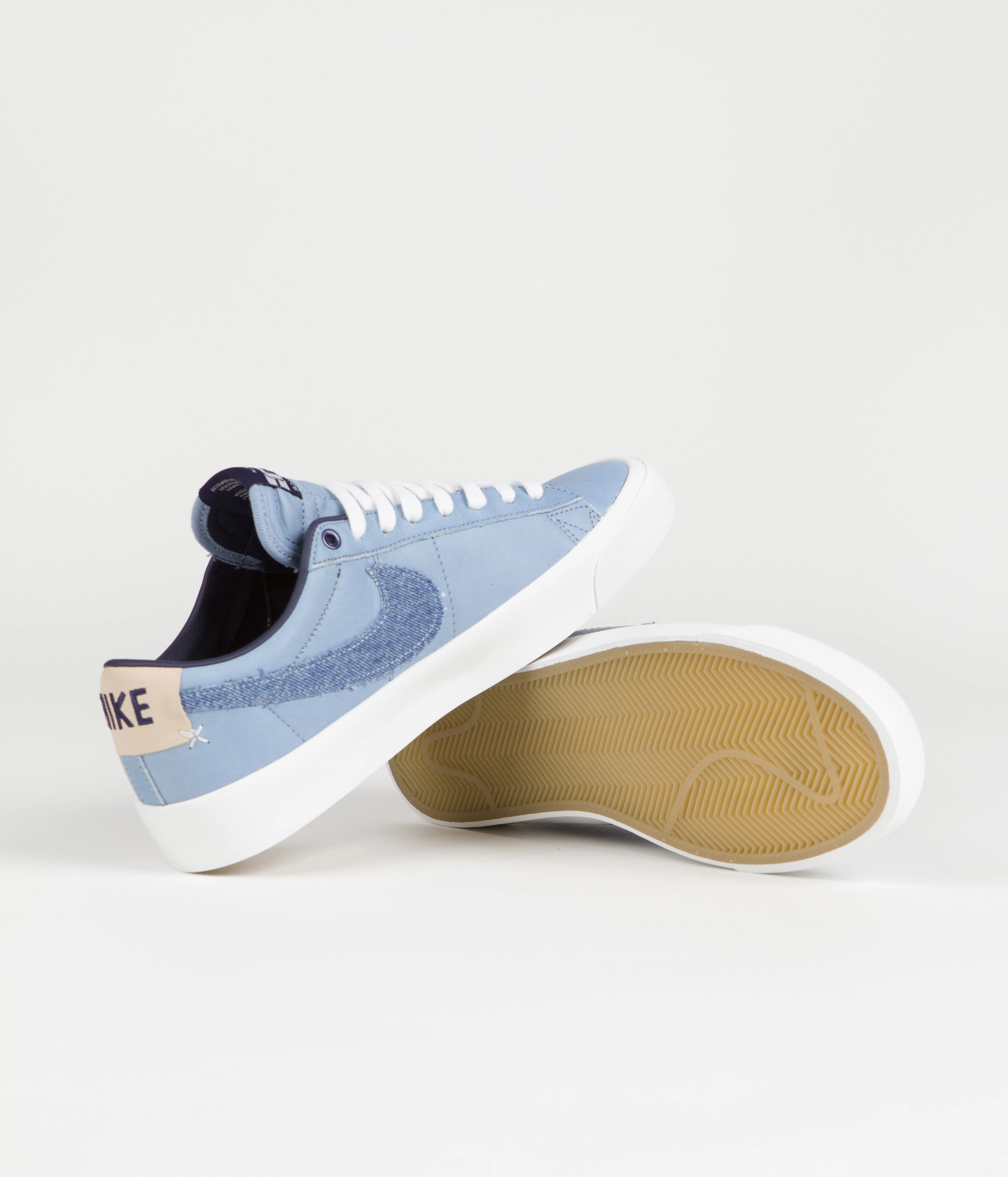 Asics Sky Elite Ff Volleyball Shoes Nike SB Blazer Low Pro GT Premium Shoes - Summit White / Midnight Navy - Summit White