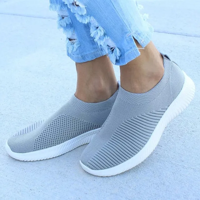 Women Shoes Knitting Sock Sneakers Women Spring Summer Slip On Flat Shoes Women Plus Size Loafers Flats Walking krasovki Famela Jeans And Loafers