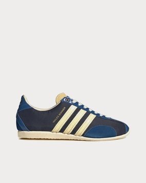 American Football Shoes Adidas Japan Legend Ink / Dark Marine / Ecru Tint Low Top Sneakers
