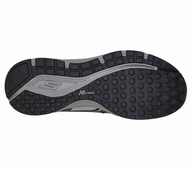 Plate Running Shoes Skechers Men GOrun Consistent 220034 (BLACK / GRAY)