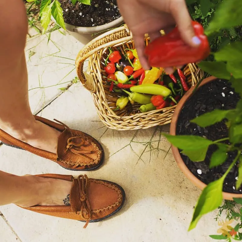 Hides in Hands Women's Vibram Rubber Sole Deerskin Moccasin Comfortable House Slippers