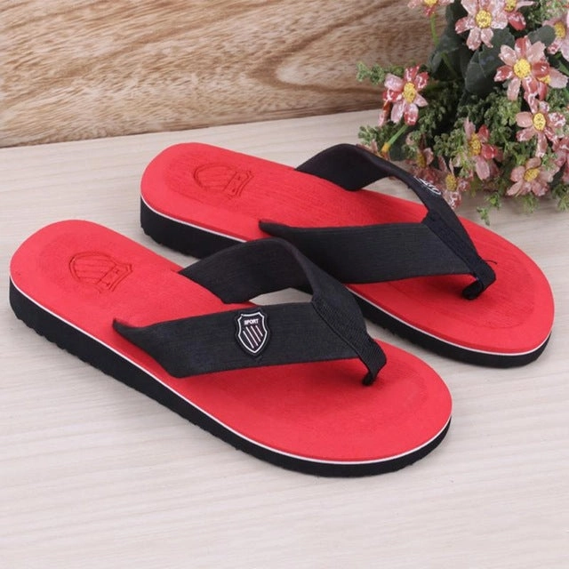 2018 Hot Selling Fashion Beach Slippers Flip Flops Mens Slippers EVA Casual Men Shoes Summer Sapatos Hembre sapatenis masculino Padders Carmen Slippers