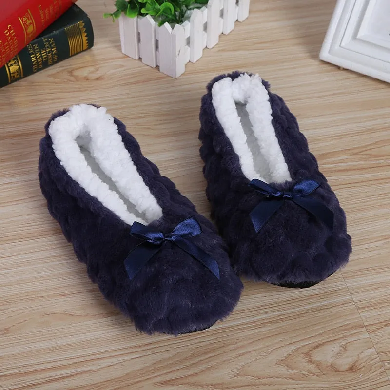 Mudd Slippers Soft Plush Indoor Home Slippers