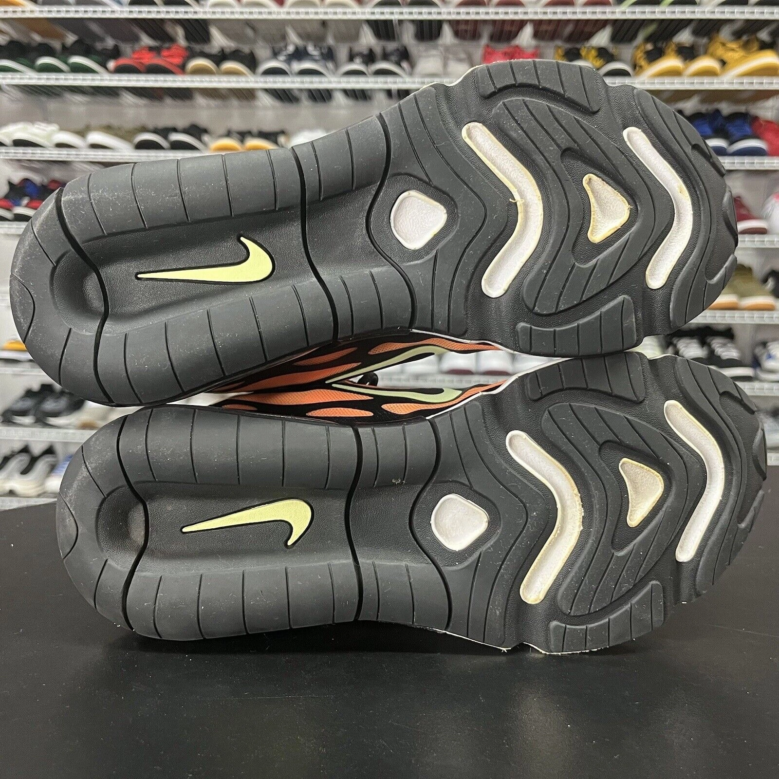 Nike Air Max 200 In Sunrise Men's Size 9 Asics Novablast Running Shoes Review