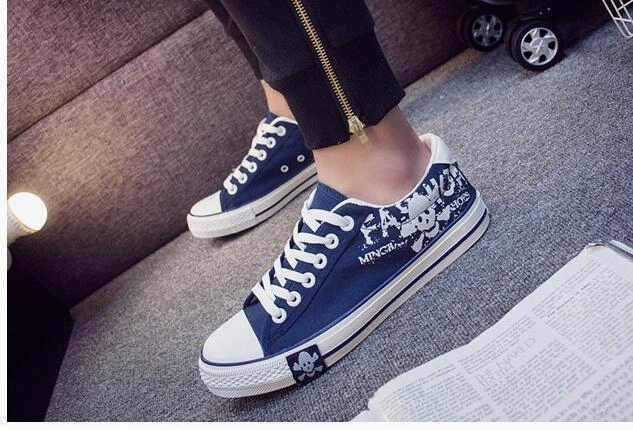 Men Fashion Skull Flat with Canvas Oxford Shoes Closed Toe Flat Shoes