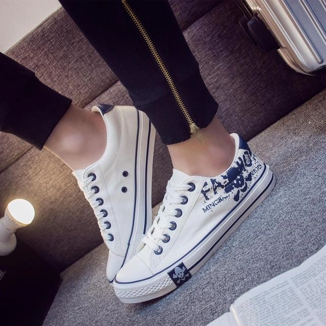 Wedding Guest Dresses With Flat Shoes Men Fashion Skull Flat with Canvas Oxford Shoes