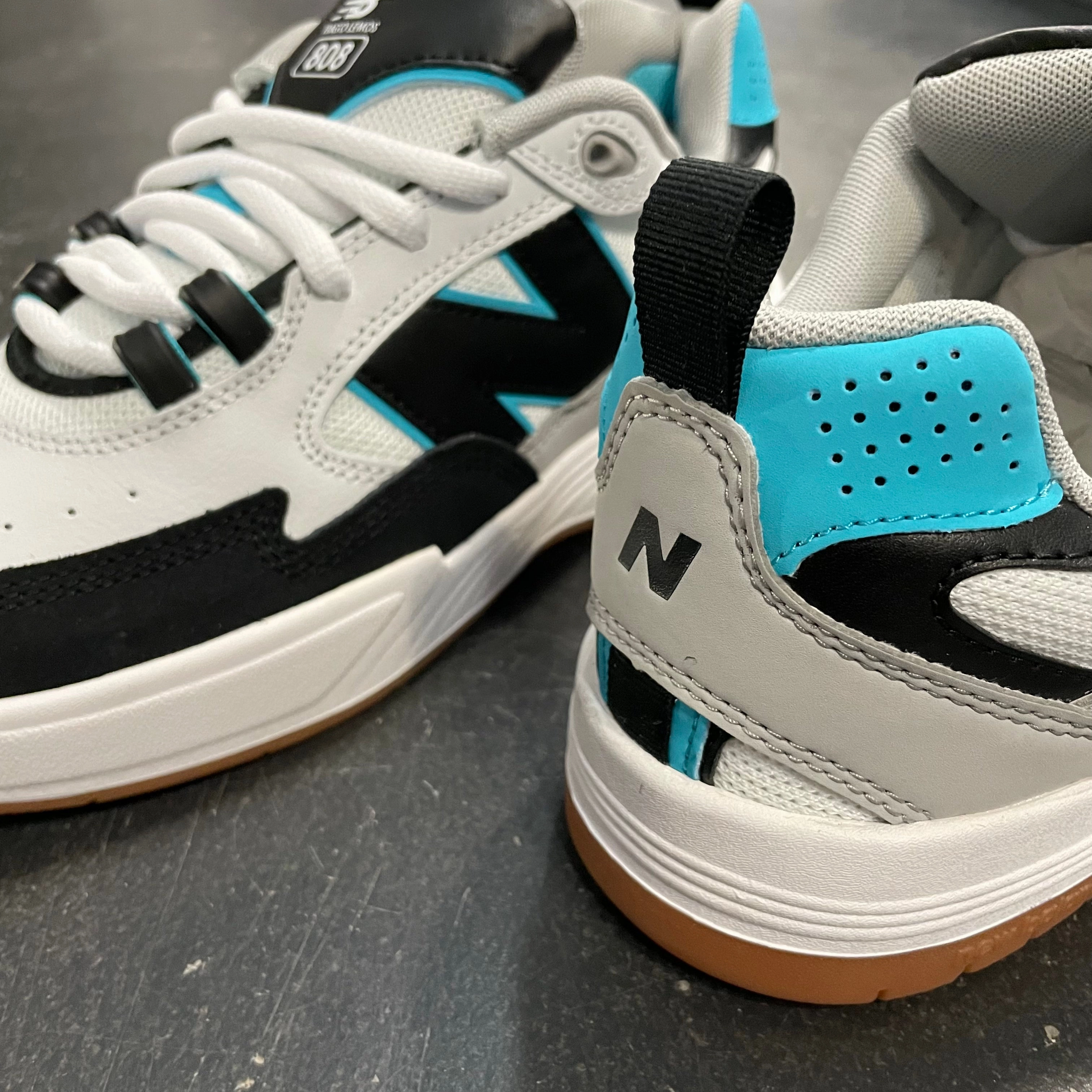 New Balance Numeric Tiago 808 White/Black SALE New Balance Fresh Foam Arishi Men