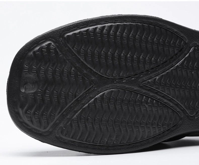 Summer Men's Half Sole Slippers Classic Closed Toe Sandals Slipper Mule Clogs Men Flip Flops 40-47 Plus Size Garden Shoes Kira Sandals