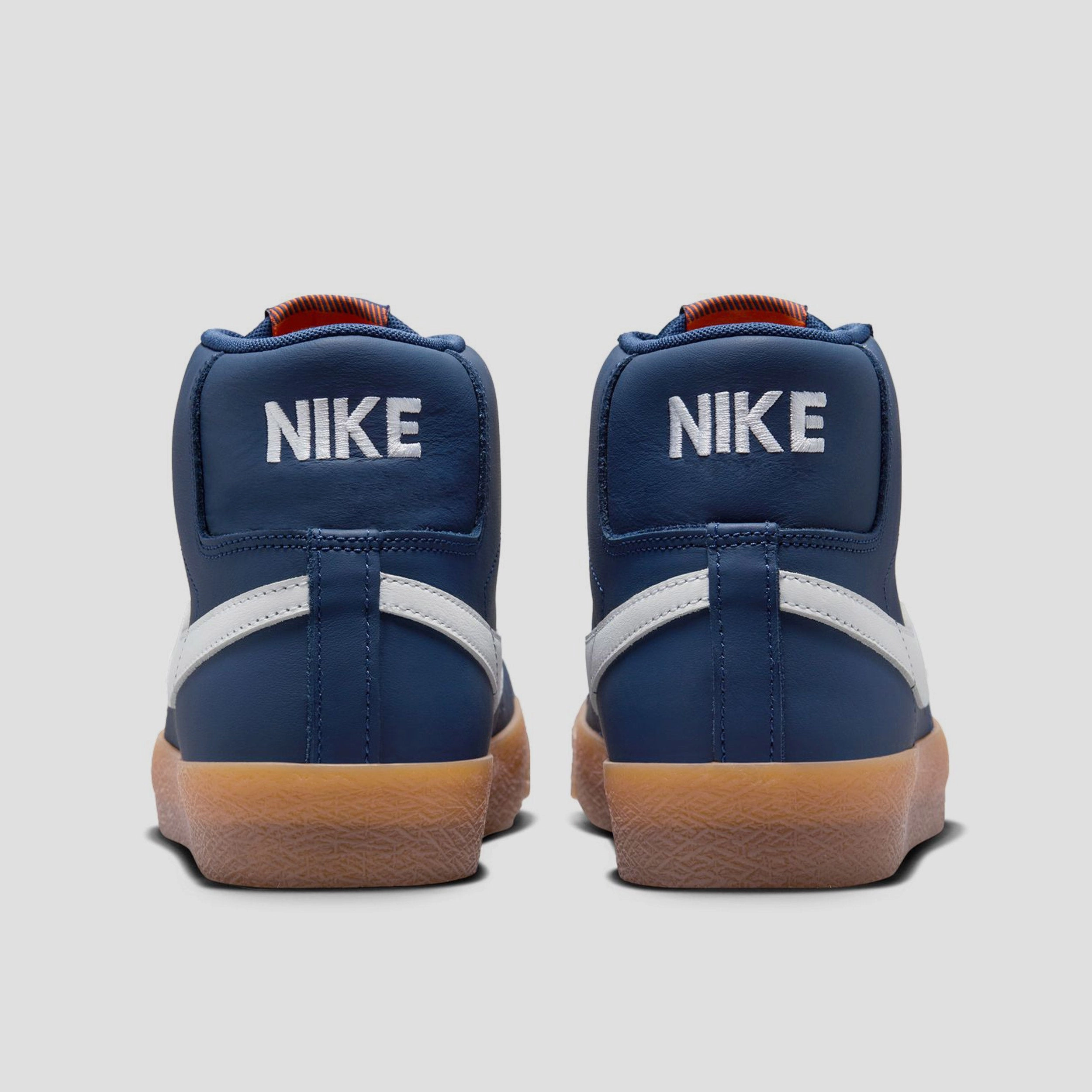 Nike SB Zoom Blazer Mid Skate Shoes Navy / White - Navy - Gum Light Brown Asics Gel Rocket Vb Shoes