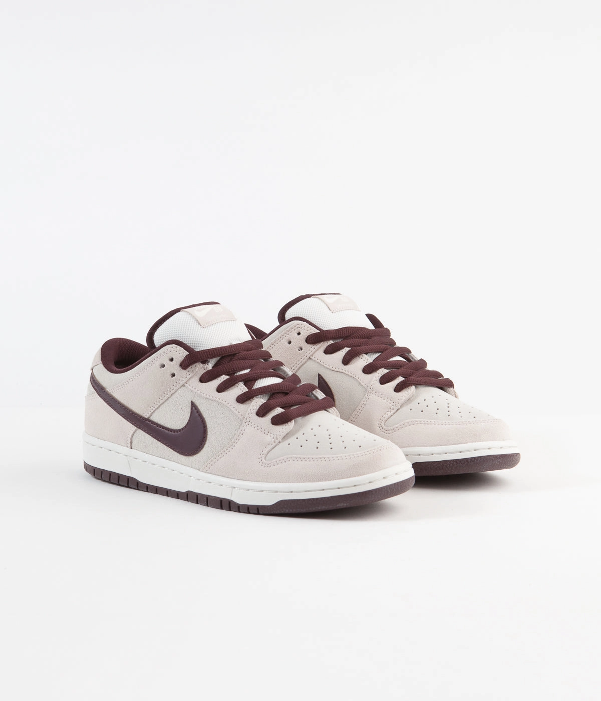 Asics Spike Track Shoes Nike SB Dunk Low Pro Shoes - Desert Sand / Mahogany - Summit White