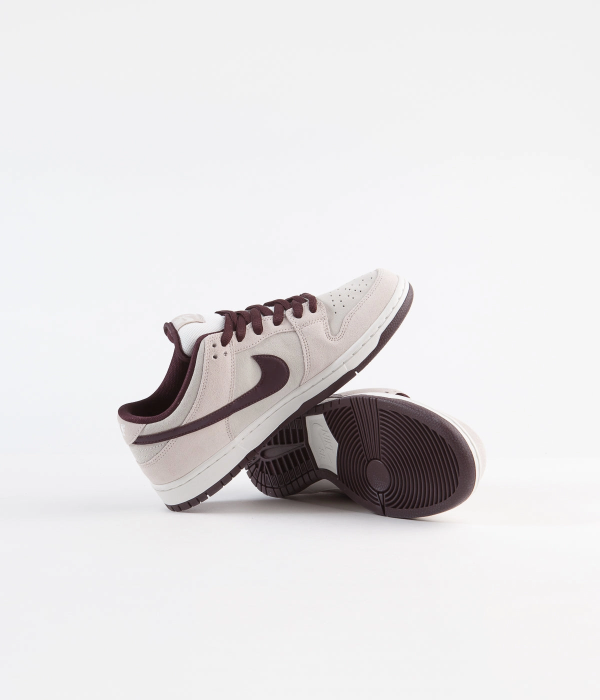 Asics Stability Running Shoes Nike SB Dunk Low Pro Shoes - Desert Sand / Mahogany - Summit White