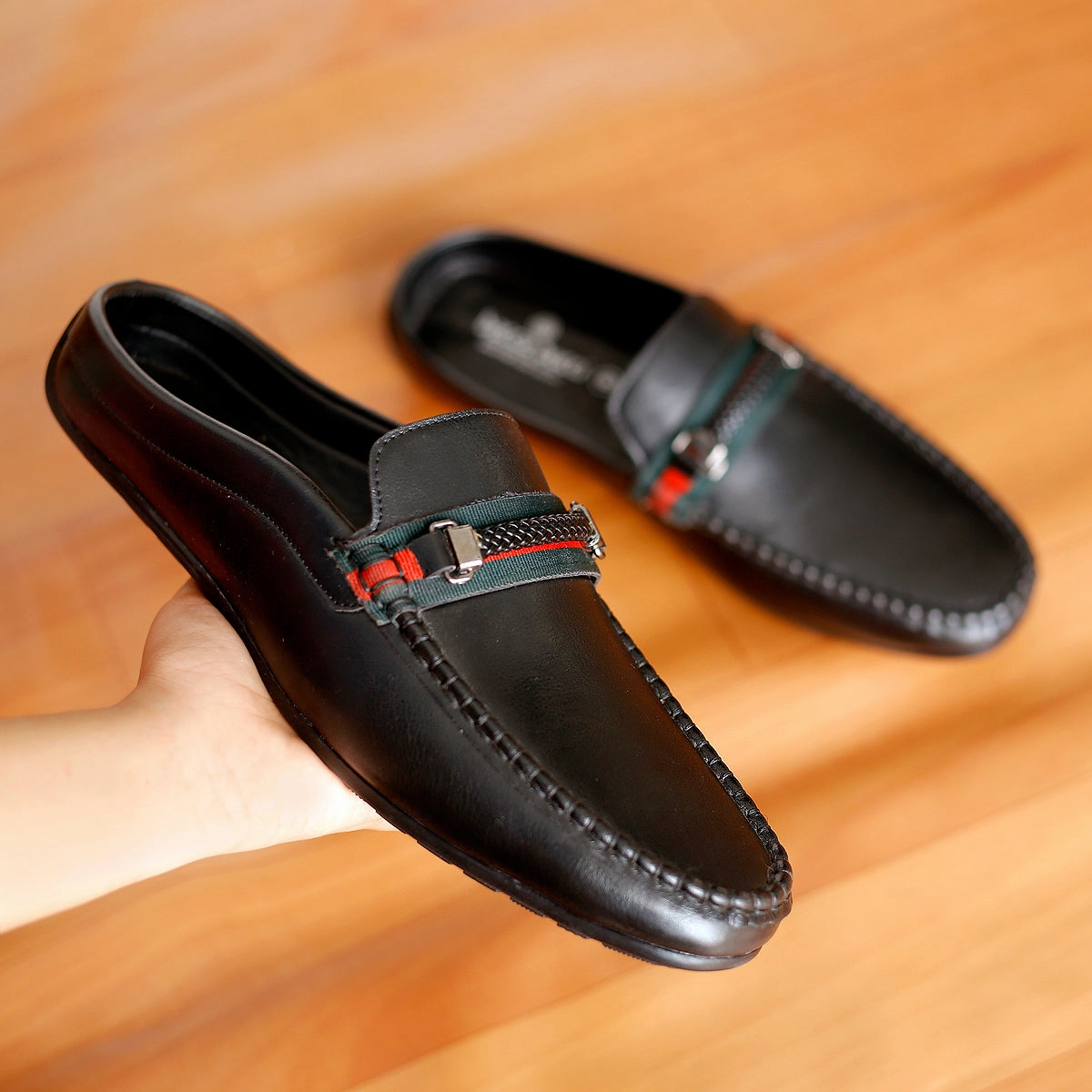 Bacca Bucci JAMBOREE Fashion Mules/Clogs/Backless Loafers for Party/Travel/Office Buy Loafers Online