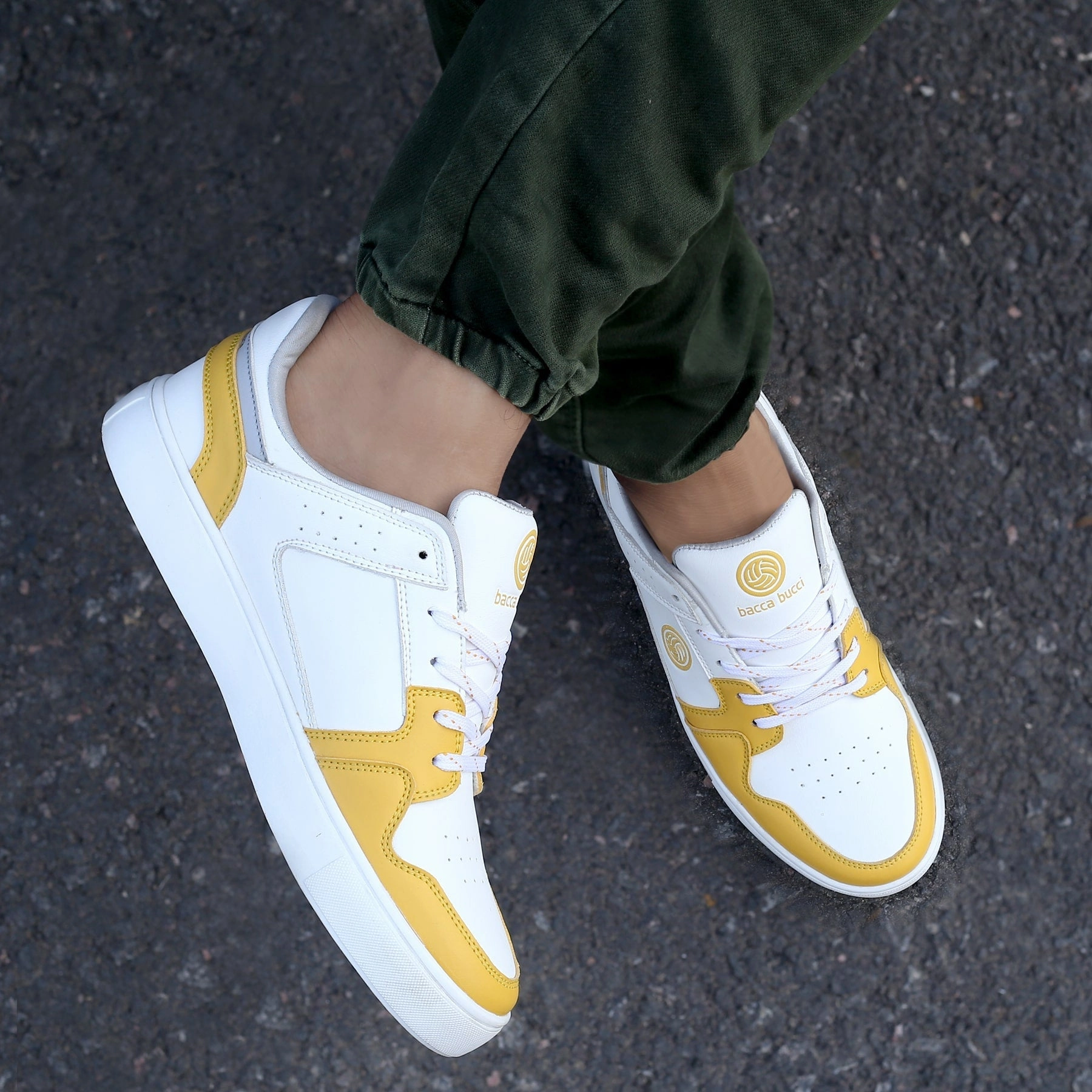 Flat Sole Hiking Shoes Bacca Bucci Simba