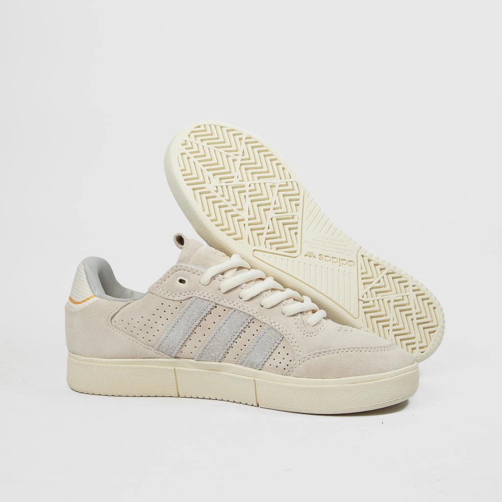 Adidas Codechaos 25 Golf Shoe Adidas Skateboarding - Tyshawn Jones Low Pro Shoes - Cloud White / Grey One / Cloud White