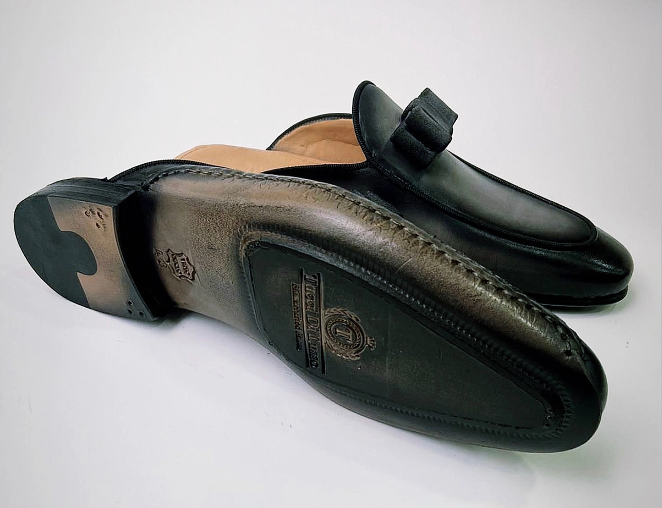 Bluey Adult Slippers Tucci Di Lusso Mens Two Tone Black-Gray Handmade Luxury Italian Leather Slippers Mule with Bow tie