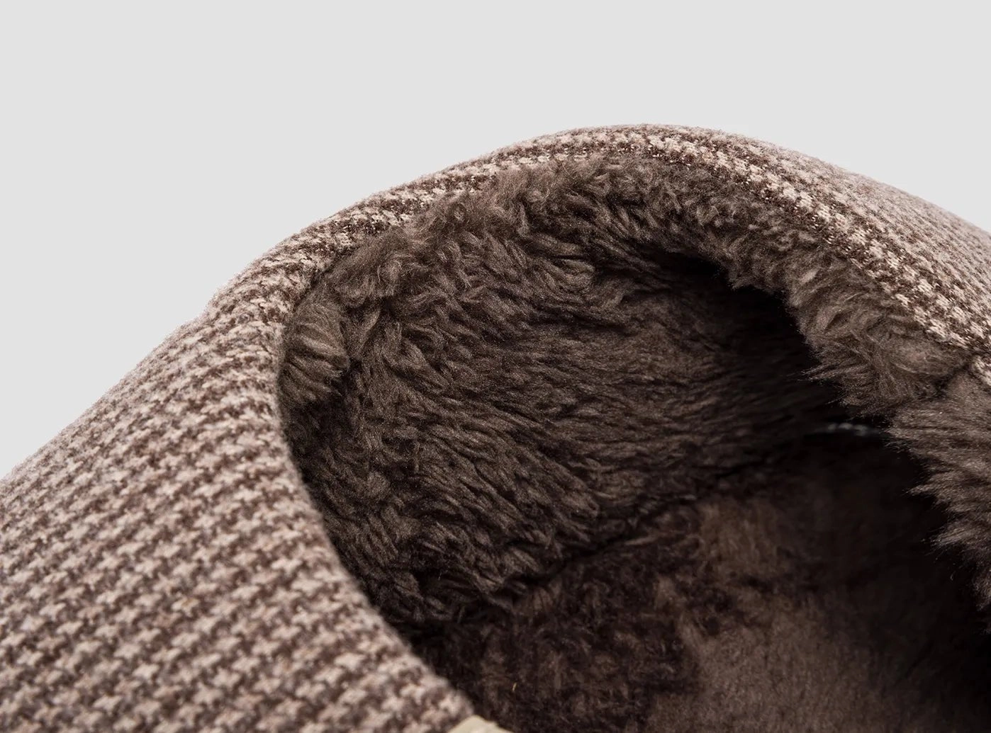 FitVille Men's Cozy Indoor Slippers Patricia Green Slippers