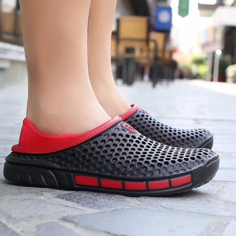 Unisex Summer Hollow Slippers Fashion Outdoor Breathable Couple Beach Sandal Slippers For Men On Sale