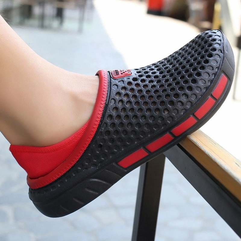 Unisex Summer Hollow Slippers Fashion Outdoor Breathable Couple Beach Sandal Tasman Slides