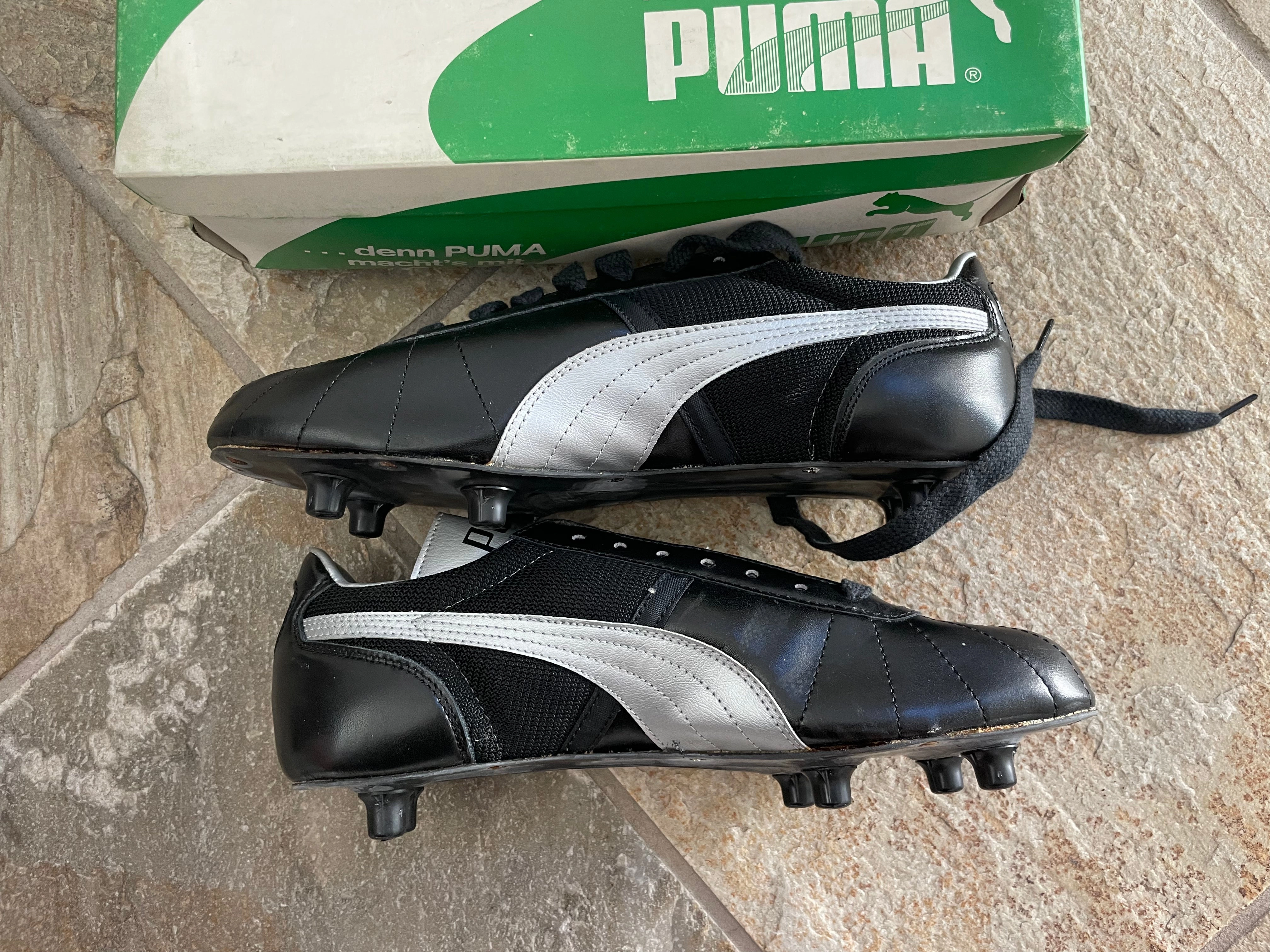 Vintage Puma Pele 10 Soccer Football Cleats, Boots, Shoes, Size 9 ### Asics A6 Shoes