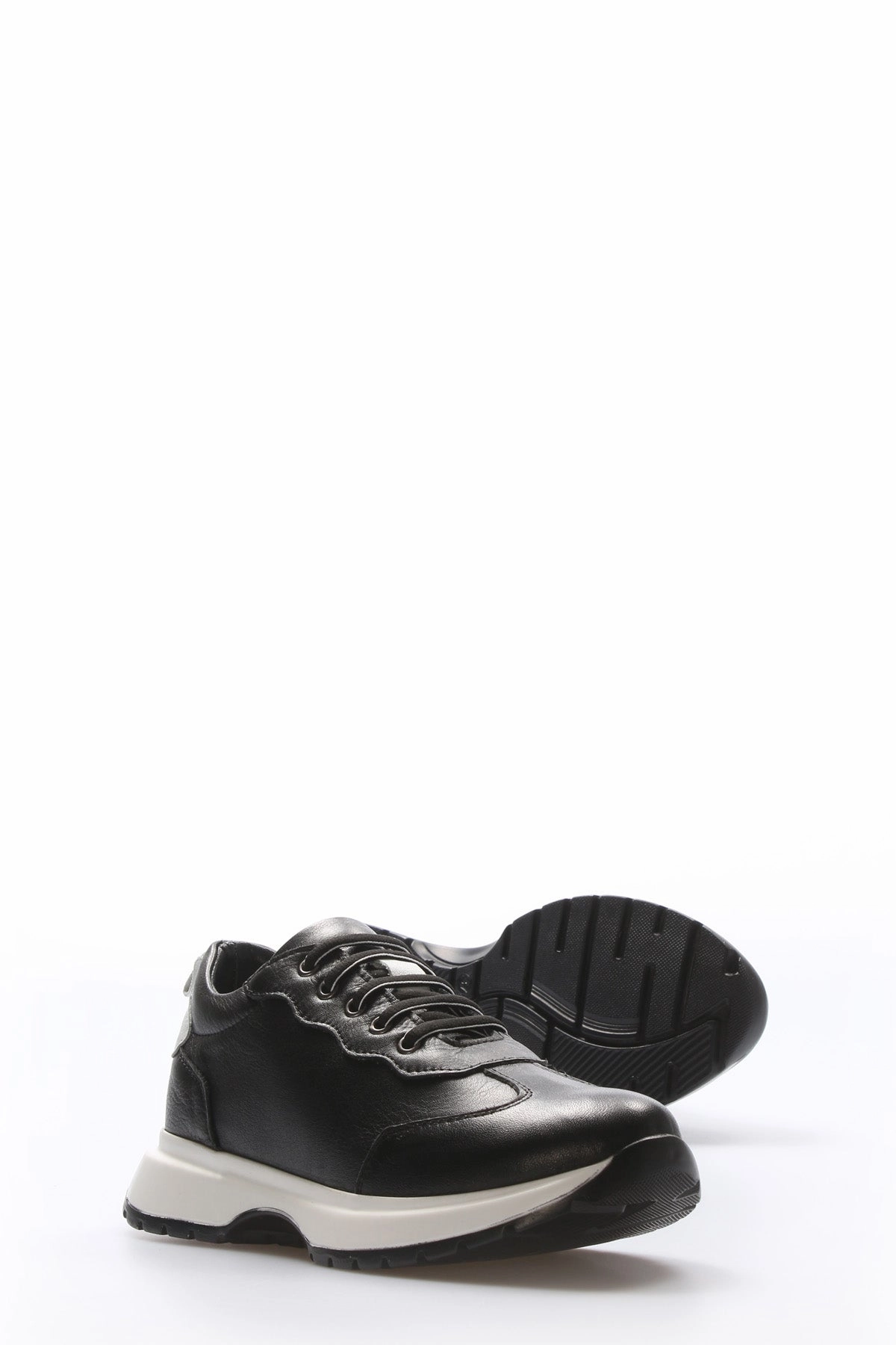 Casual Popular Shoes FST Genuine Leather Women's Casual Shoes 583ZA2491 Black White - Vineland