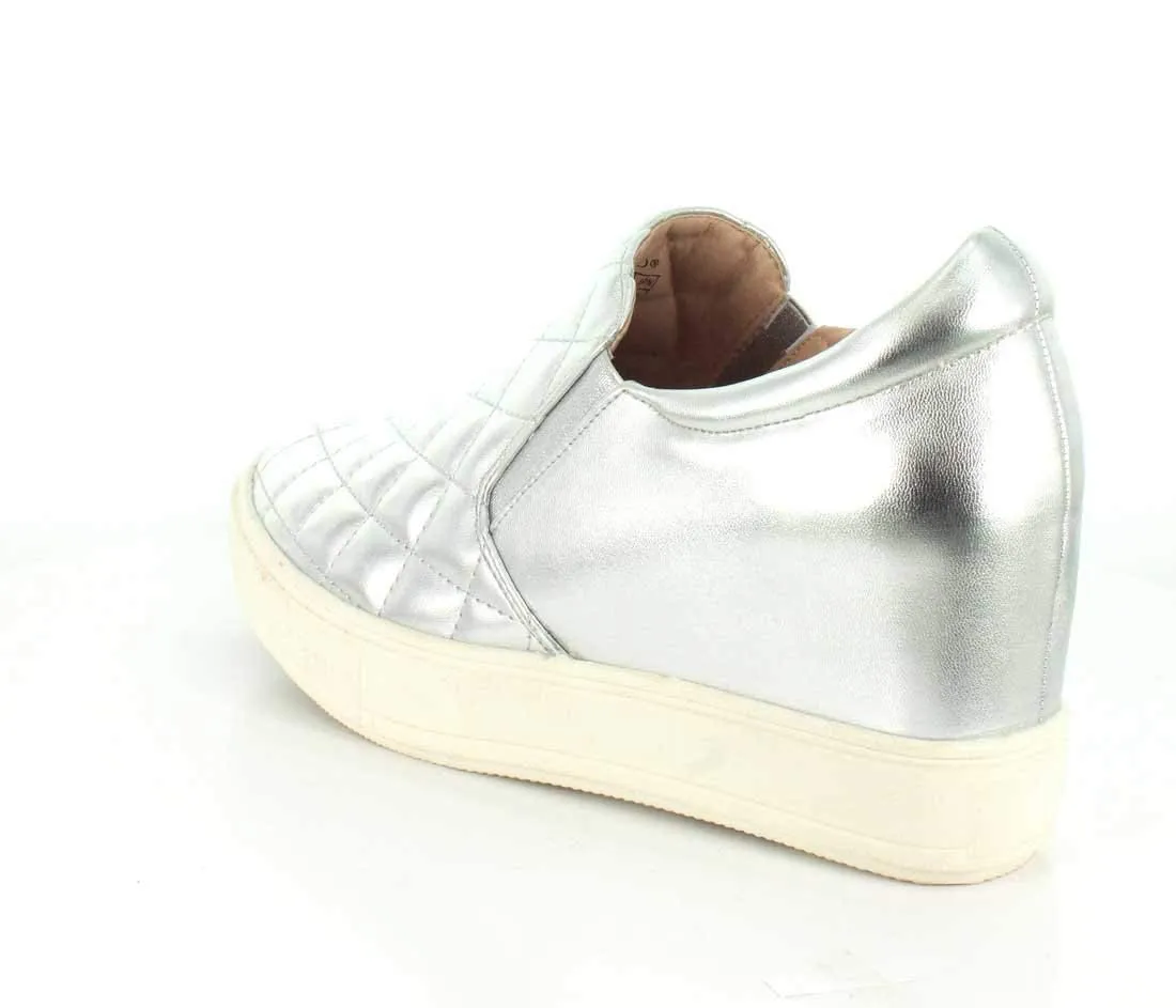Sneakers Clearance Sale Wanted Womens Bushkill Slip-on Wedge Sneaker