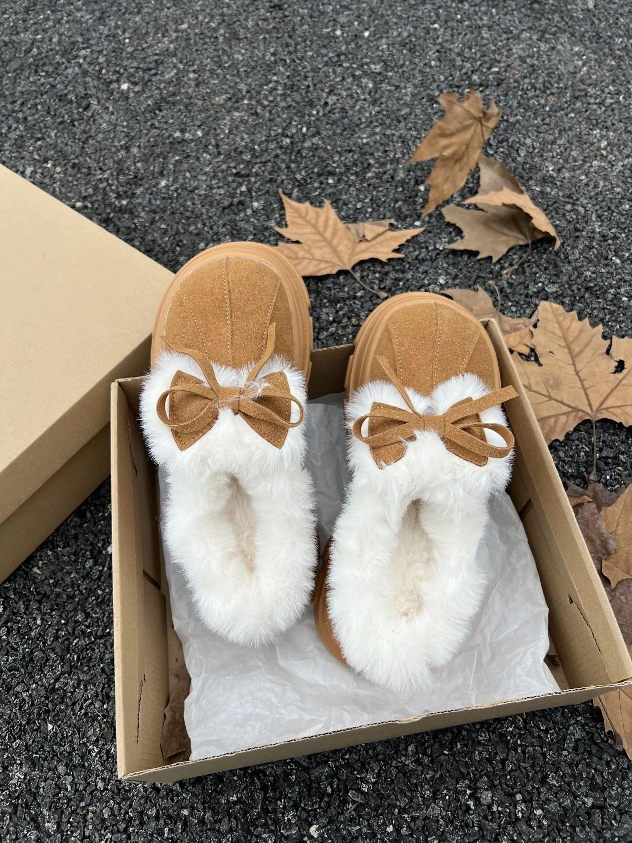 Tiddler Slippers Warm Faux Fur Lined Platform Slippers with Bow Detail