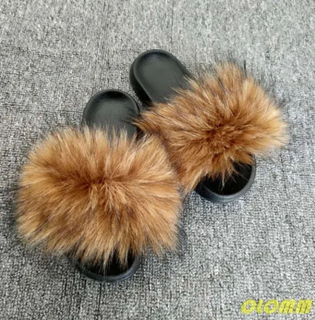 Wholesale  Women Real Fox Fur Slides Home fluffy Flat Sandals Female Cute Fluffy House Shoes Woman raccoon fur slides Softball Slippers