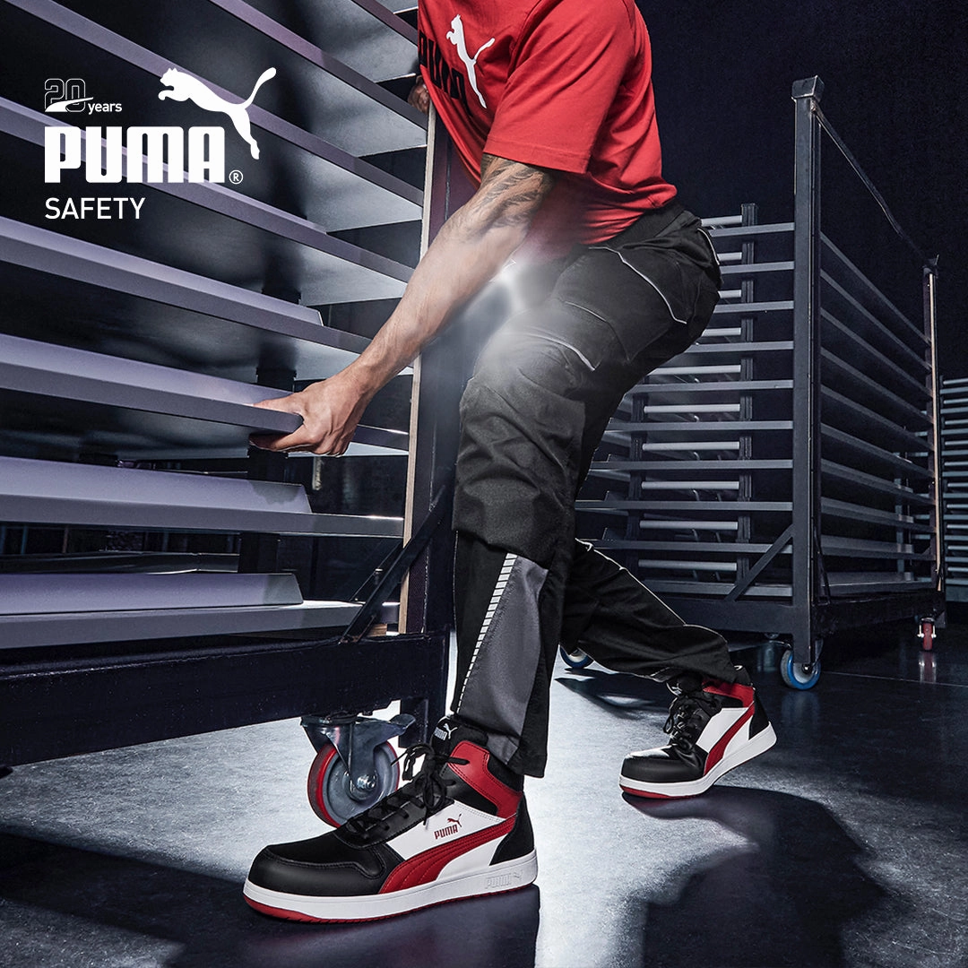 Puma Forecourt Retro Safety Boot (Black/Red/White) 630057 Asics.com Tennis Shoes