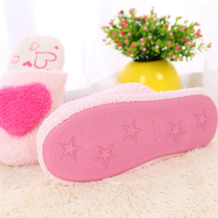 Women's cute heart slippers soft plush warm house shoes Polishing Slippers