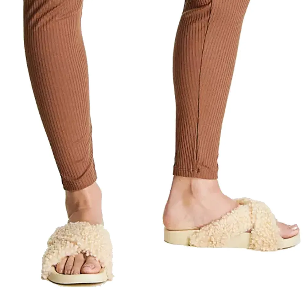 Daisy Slippers Women's Wide Fit sliders Slippers,Cream