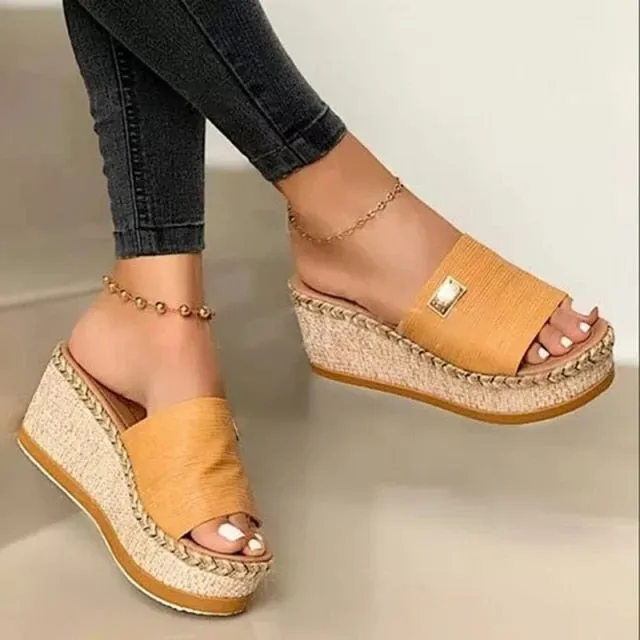 Fair Isle Slippers Yeknu Summer Wedges Slippers Women Platform Mules Slipper Fashion High Heeled Shoes Outdoor Beach Sandals Ladies Slides Flip Flop